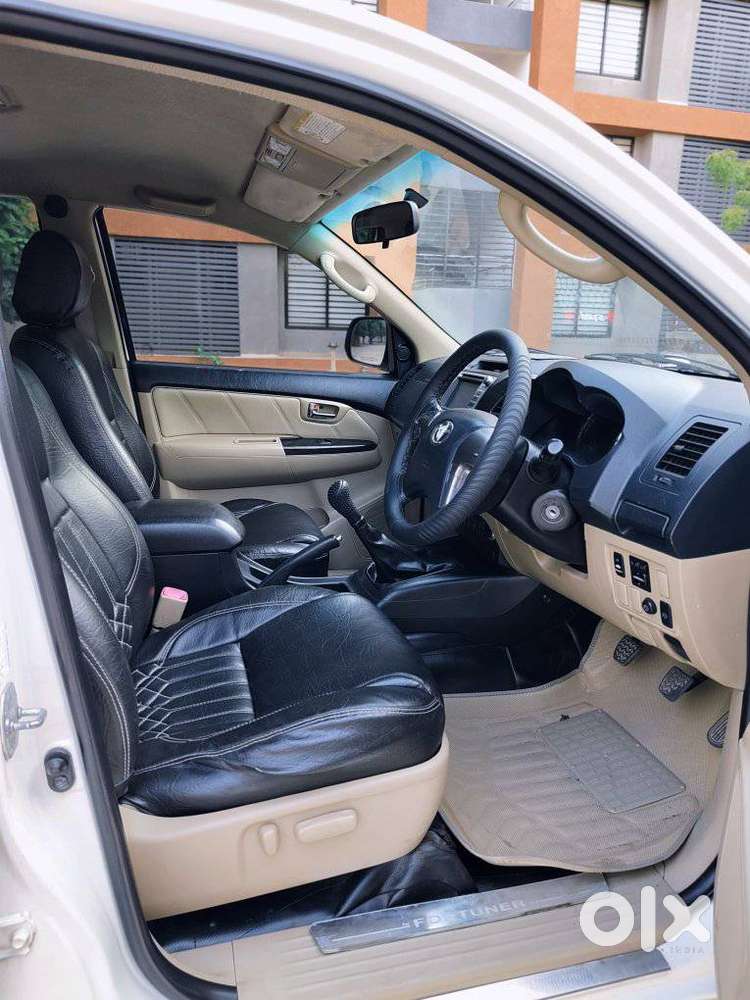 Toyota Fortuner 3.0 4x2 Mt, 2014, Diesel