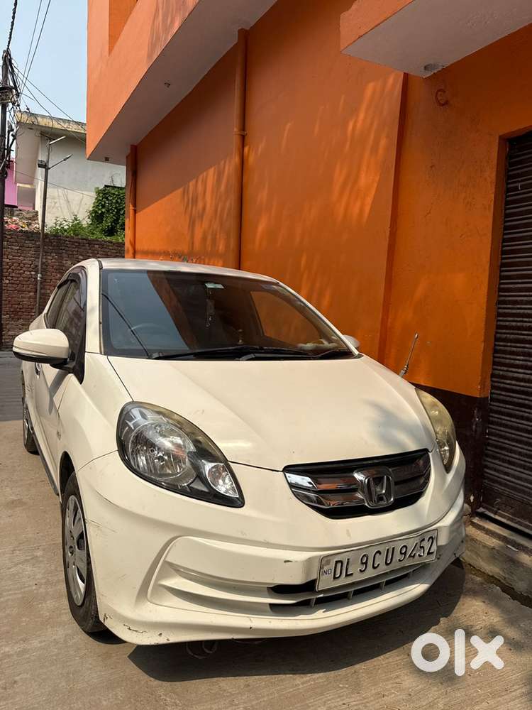 Honda Amaze Petrol 2015