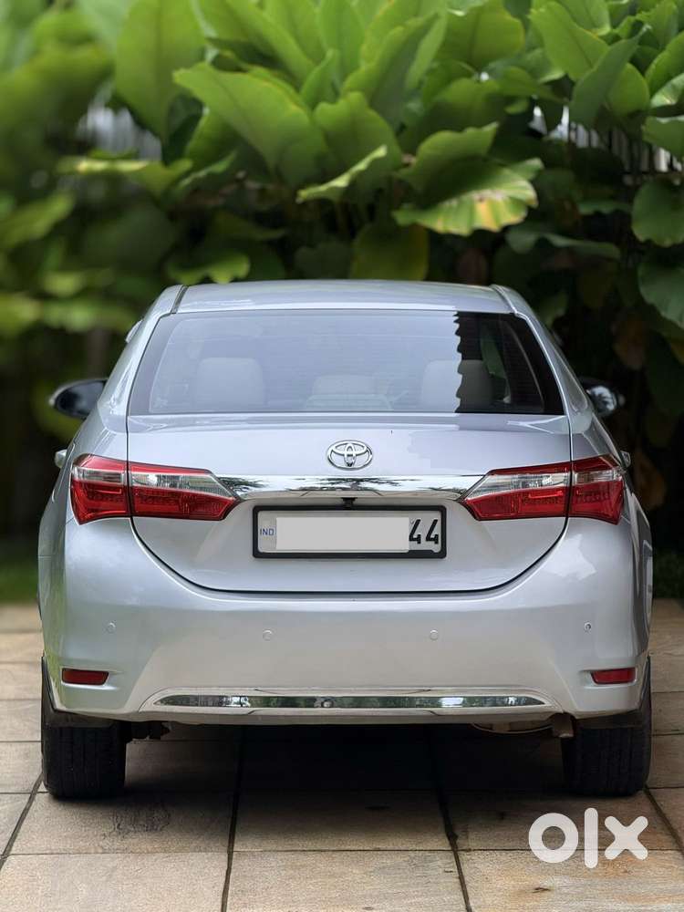 Toyota Corolla Altis 1.8 J, 2015, Diesel