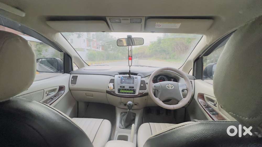 Toyota Innova 2.5 V 7 Str, 2013, Diesel