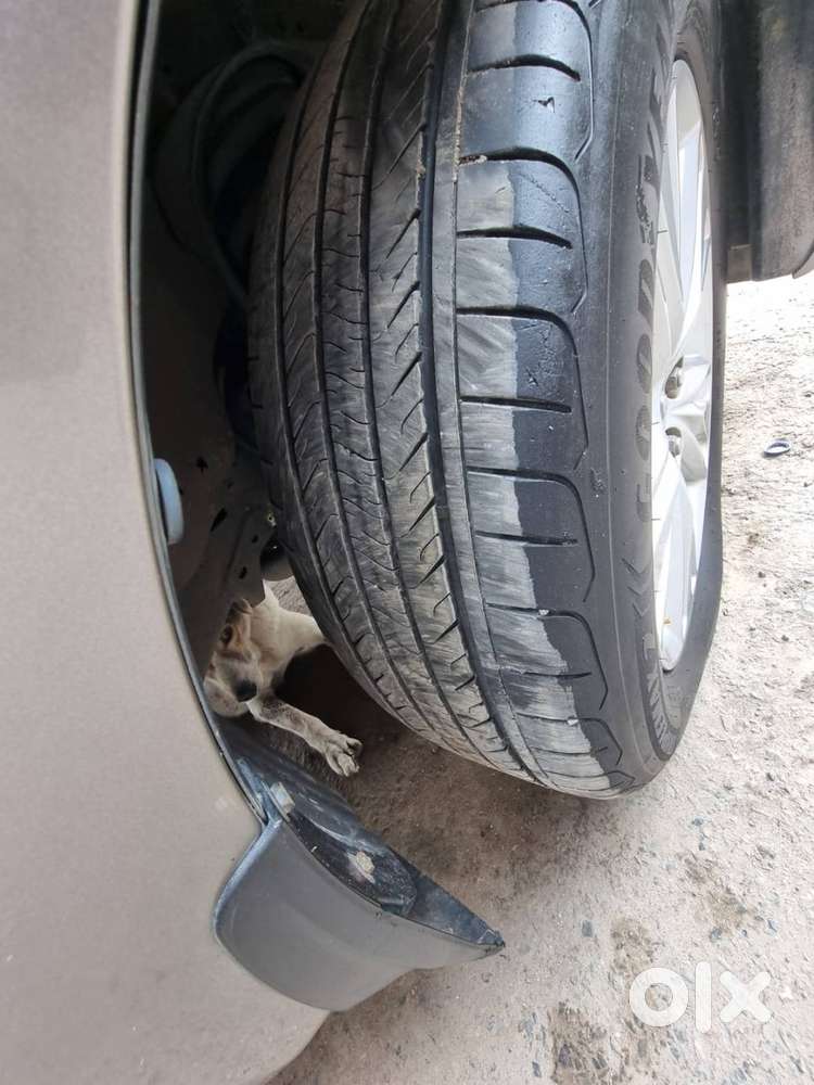 Innova Crysta Car For Sale, In Very Good Condition.