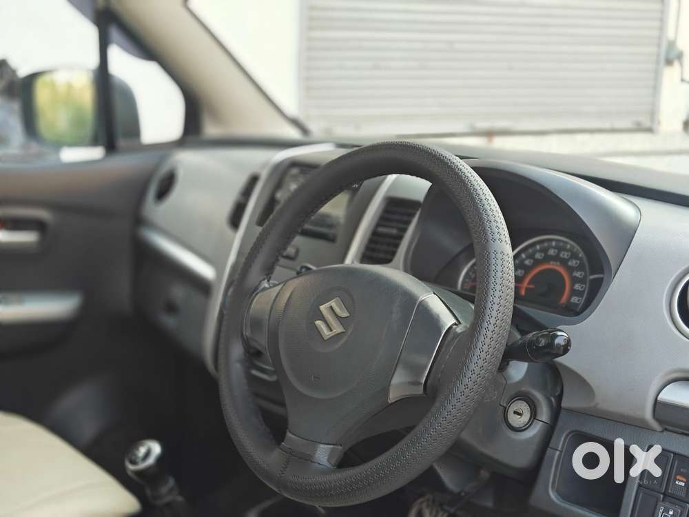 Maruti Suzuki Wagon R Vxi, 2012, Petrol
