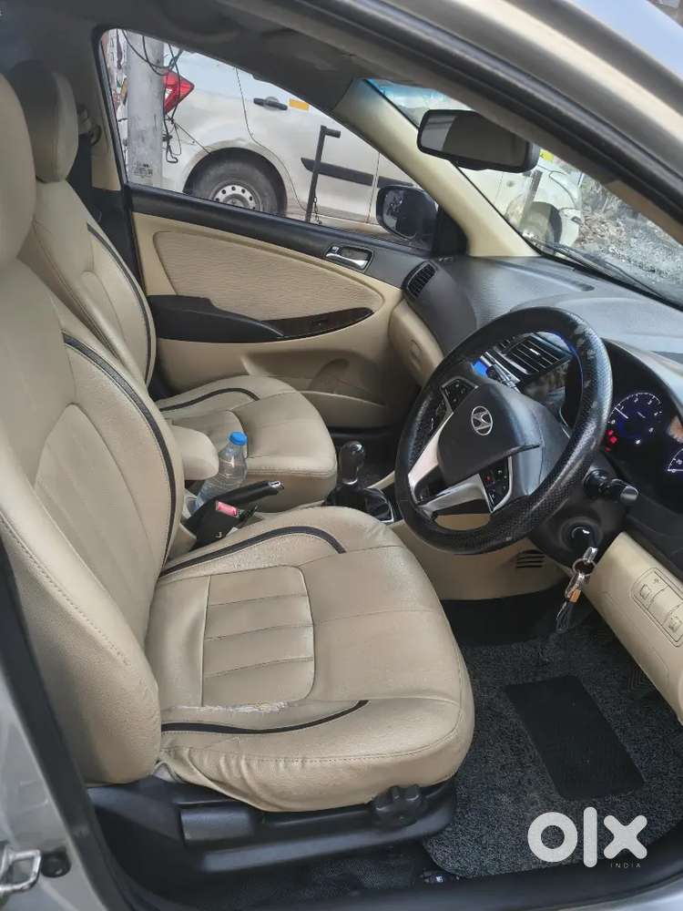Hyundai Verna 2011 Diesel 128000 Km Driven