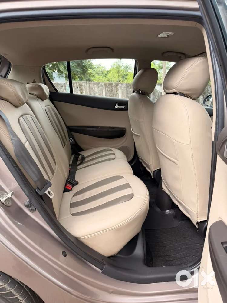 Hyundai I20 Sportz 1.2 Bs-iv, 2014, Petrol