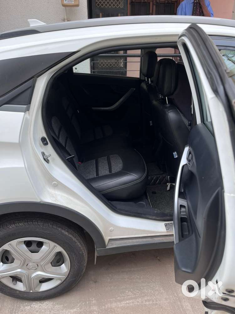 Tata Nexon Xm Petrol 2020
