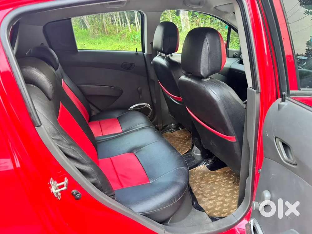 Chevrolet Beat 2011 Petrol Well Maintained And Paper Upto 2031