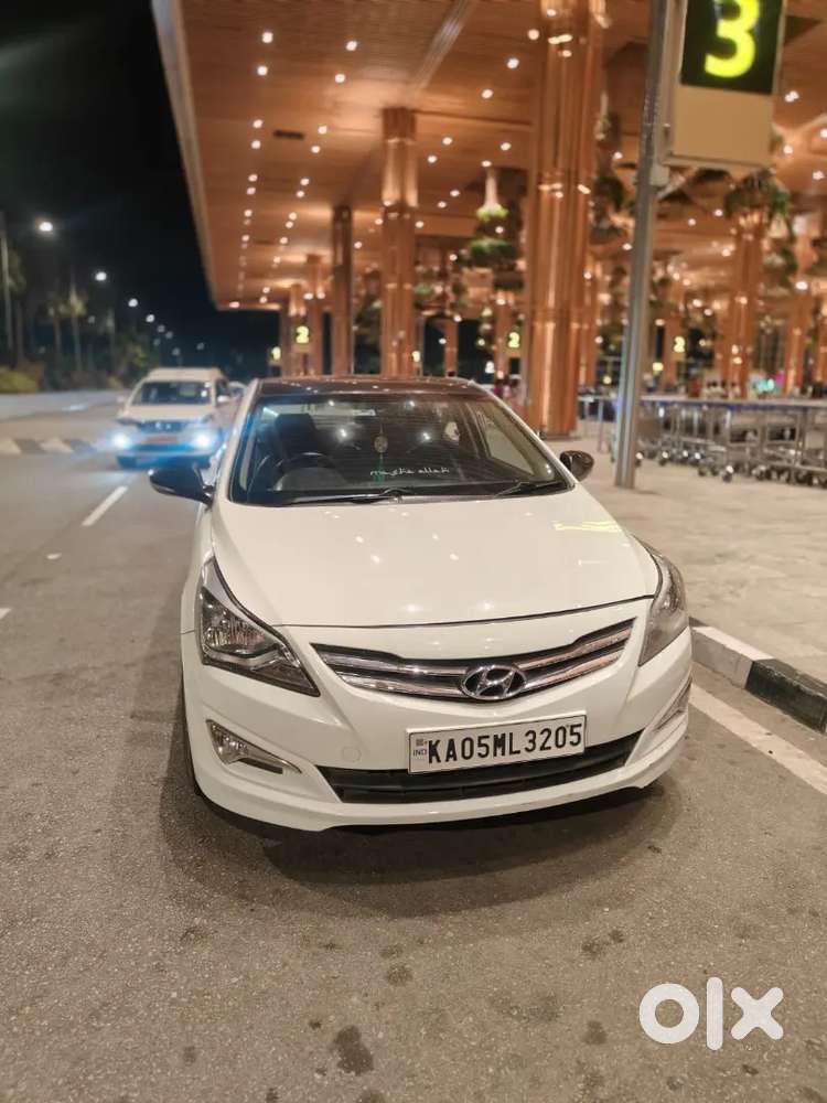 Hyundai Verna 1.6 VTVT 2012
