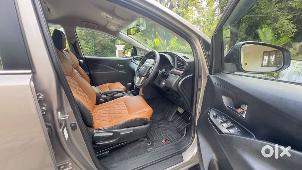 Toyota Innova Crysta 2.8 Gx At 7 Str, 2017, Diesel