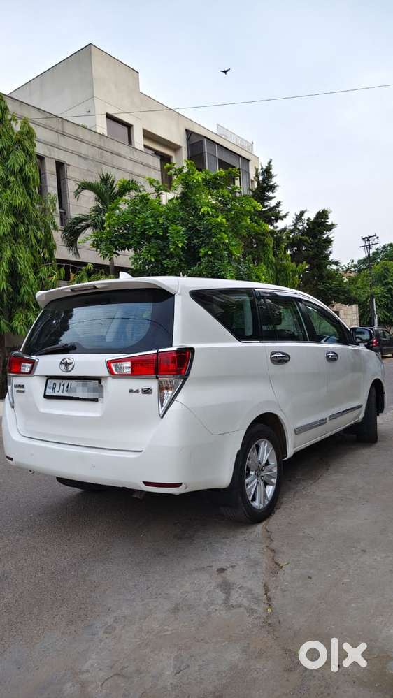 Toyota Innova Crysta 2.4 Z 7 Str, 2017, Diesel