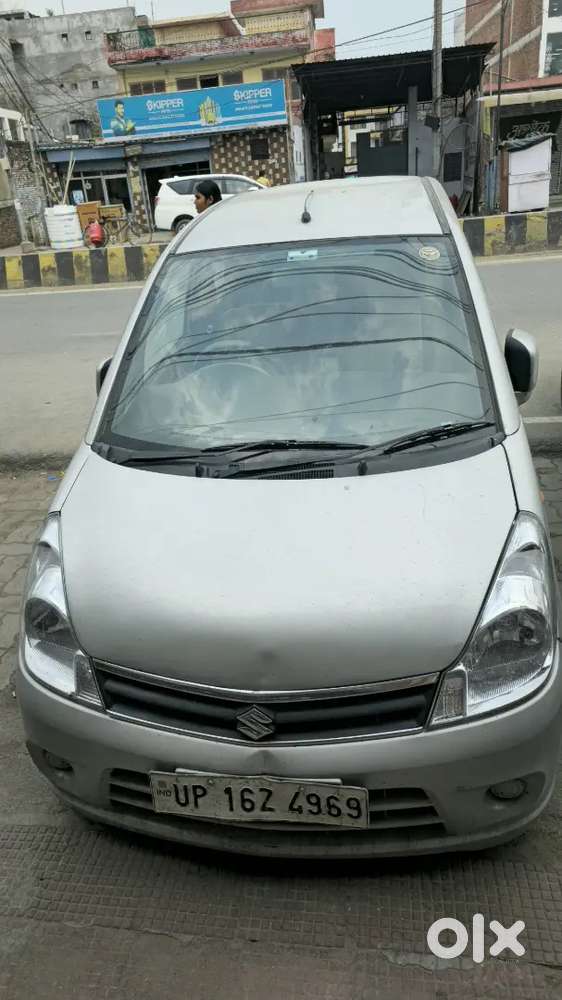 Maruti Suzuki Estilo 2010 With Cng