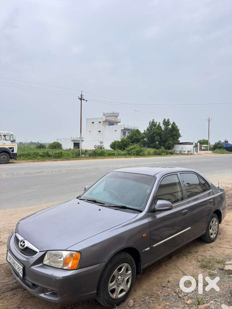Hyundai Accent Petrol 2013