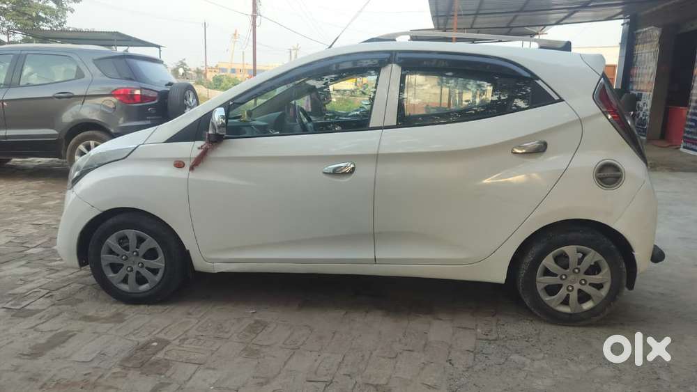 Hyundai Eon Era +, 2017, Petrol