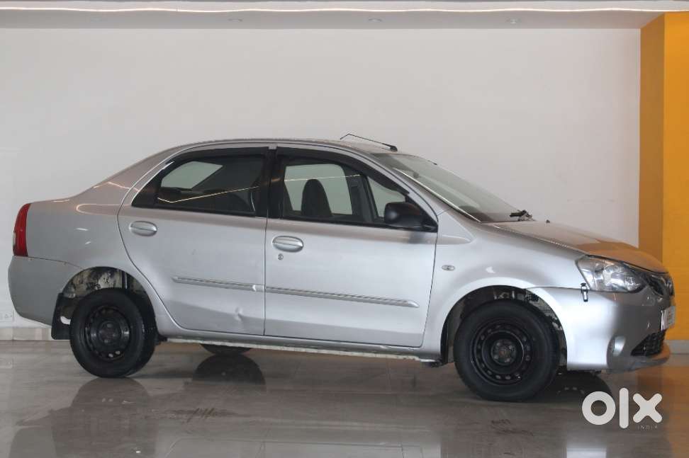 Toyota Etios 2010-2012 G, 2011, Petrol