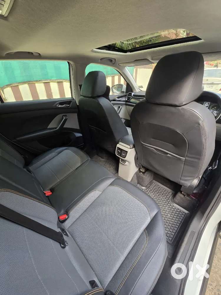 Skoda Kushaq 1.0 At 1st Owner Top Variant