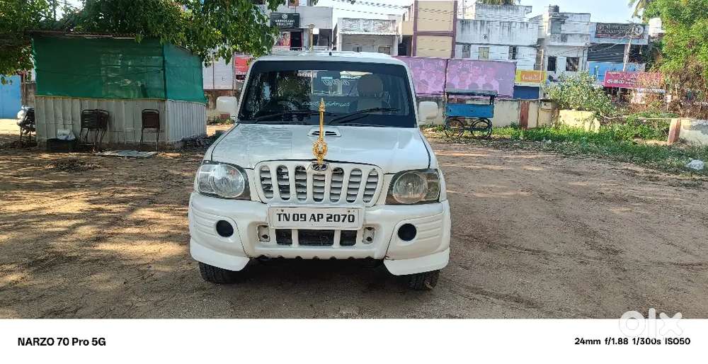 Owner 2
Engine Pakka Condition
Ac Working
Fc Upto 2027
Insurance Nil