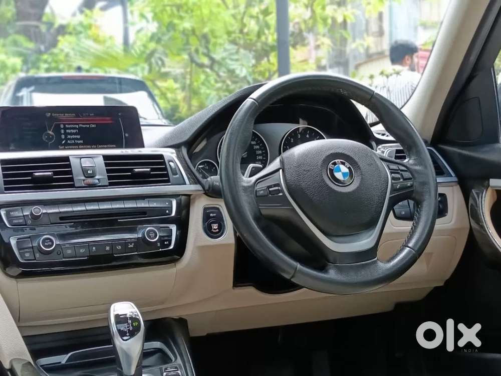 Bmw 3 Series 2.0 320i Luxury Line, 2016, Petrol