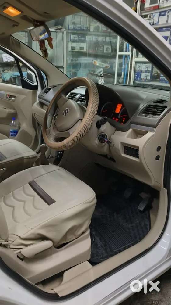 Maruti Suzuki Ertiga 2015 Petrol 60000 Km Driven And Well Maintained