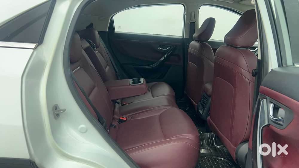 Tata Curvv Accomplished S 1.2 Revotron Petrol 7dca, 2024, Petrol
