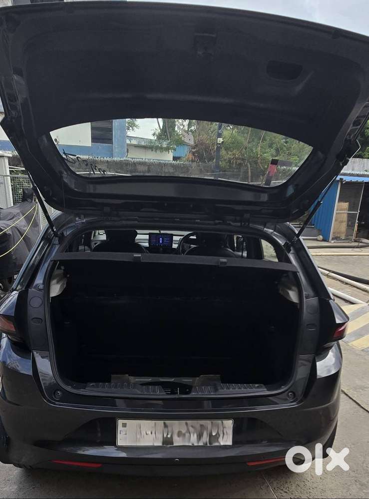 Tata Altroz 2020 Petrol Well Maintained