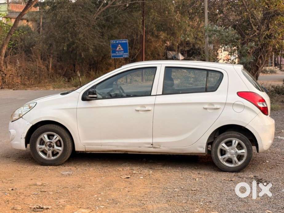 Hyundai I20 2009-2011 Asta, 2011, Diesel