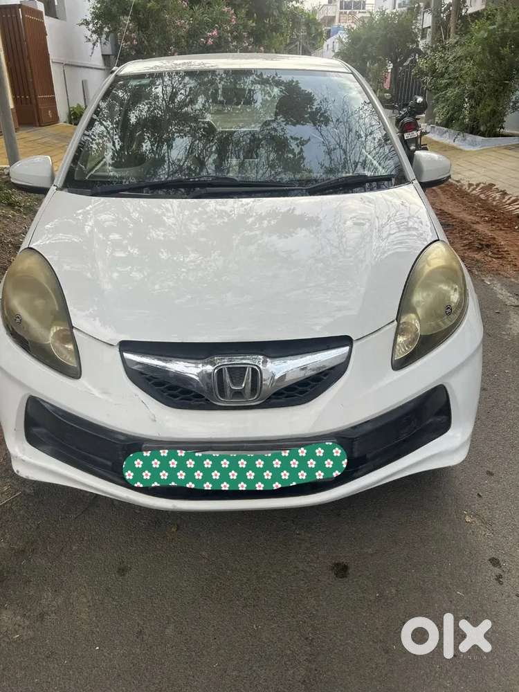 Honda Brio 2016
