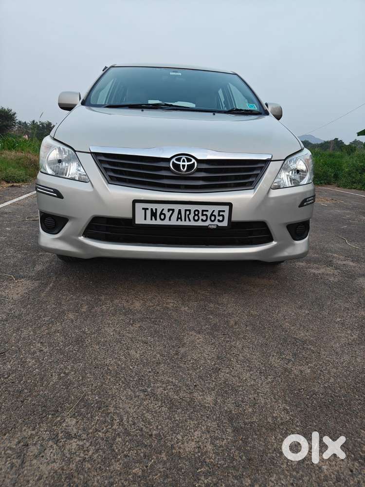 Toyota Innova 2.0 Gx 8 Seater, 2012, Diesel