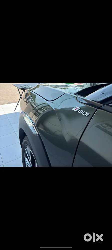 10 Month New Vechile Mahindra Xuv 3xo Petrol Well Maintained,