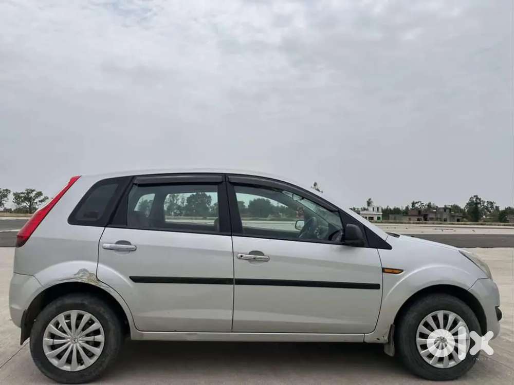 Ford Figo 2011 Diesel 140000 Km Driven
