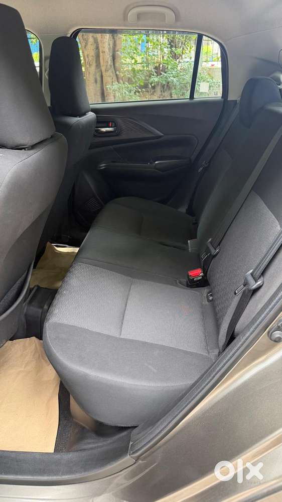 Maruti Suzuki Swift Lxi Optional-o, 2025, Petrol
