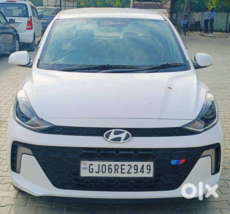 Hyundai Aura 1.2 Sx Cng, 2025, Cng & Hybrids