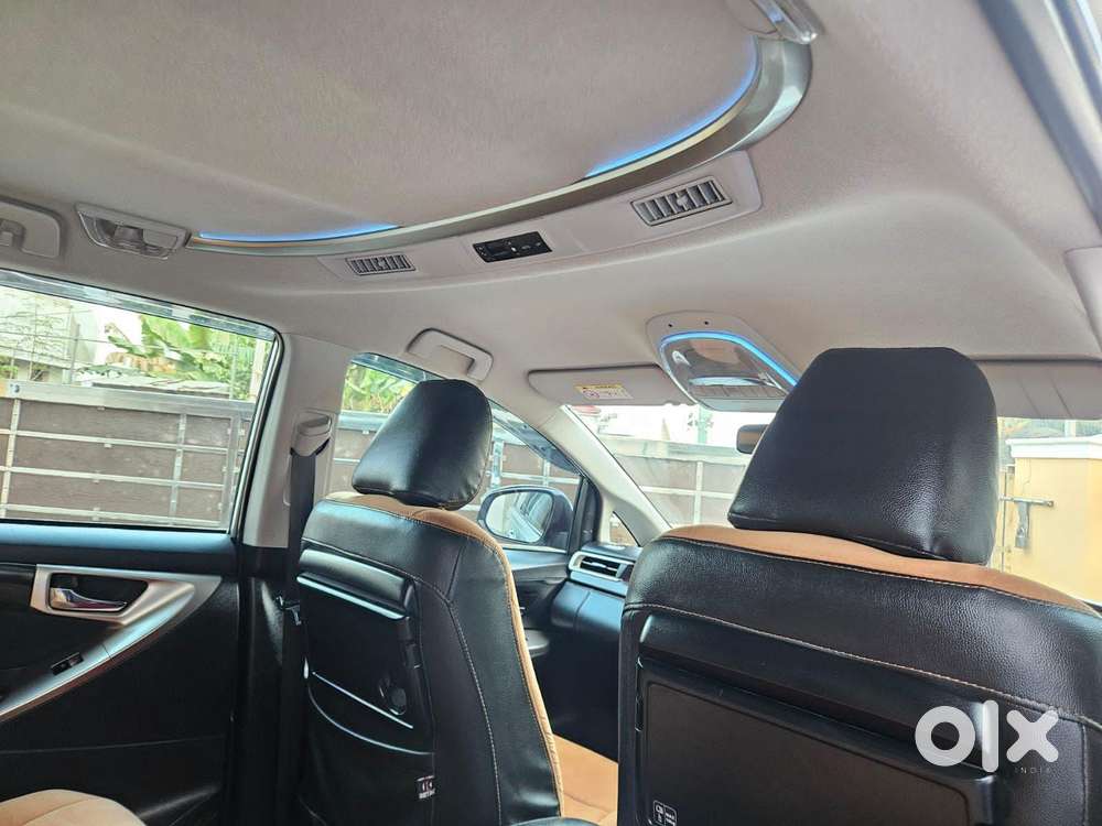 Toyota Innova Crysta 2.4 V 7 Str, 2022, Diesel