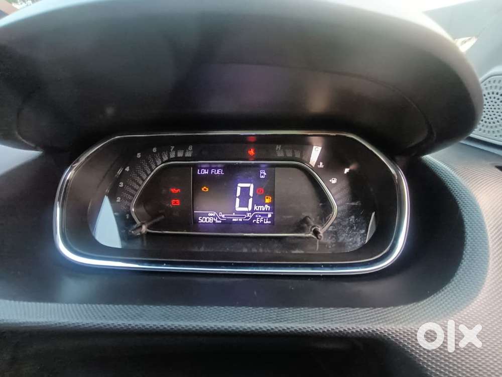 Tata Tiago, 2021, Petrol