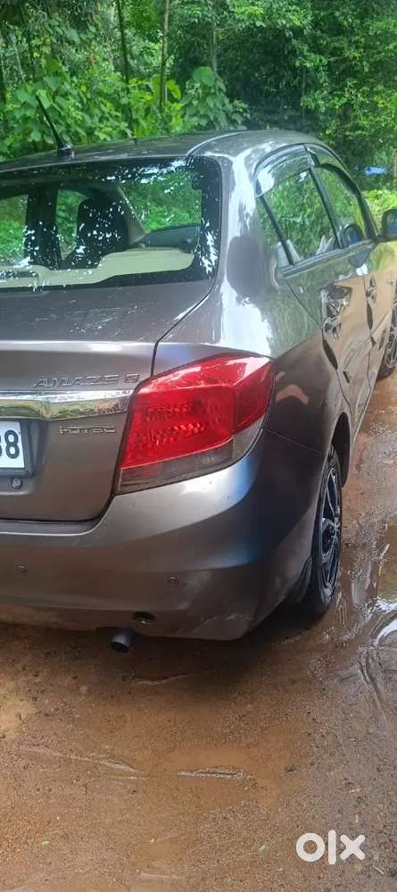 Honda Amaze 1.5 E 2013