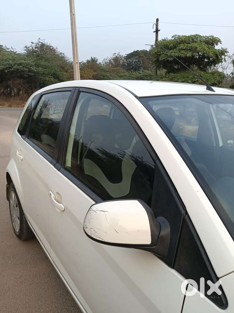 Ford Figo Duratorq Zxi 1.4, 2012, Diesel