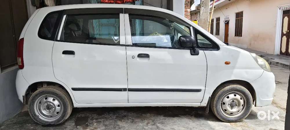 Maruti Suzuki Zen Estilo 2012 Lxi Bs Iv