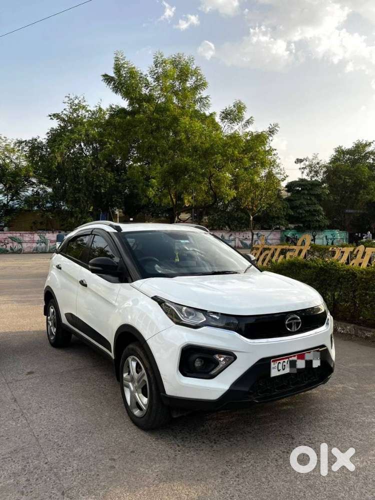 Tata Nexon 1.2 Revotron Xm (s), 2022