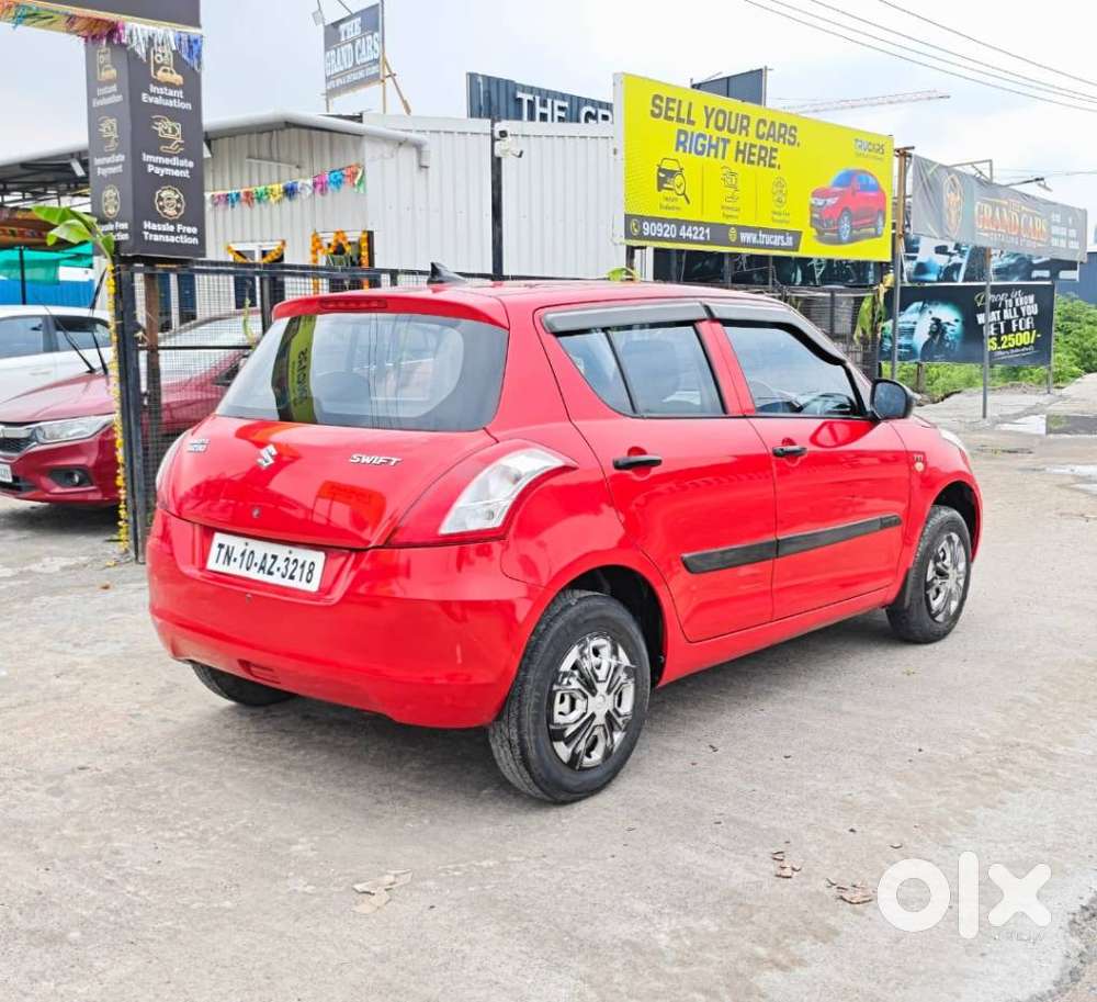 Maruti Suzuki Swift Lxi Optional-o, 2017, Petrol