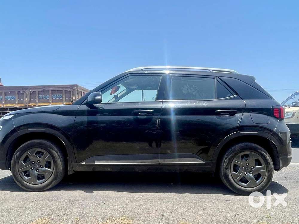 Hyundai Venue S Plus Diesel 2024