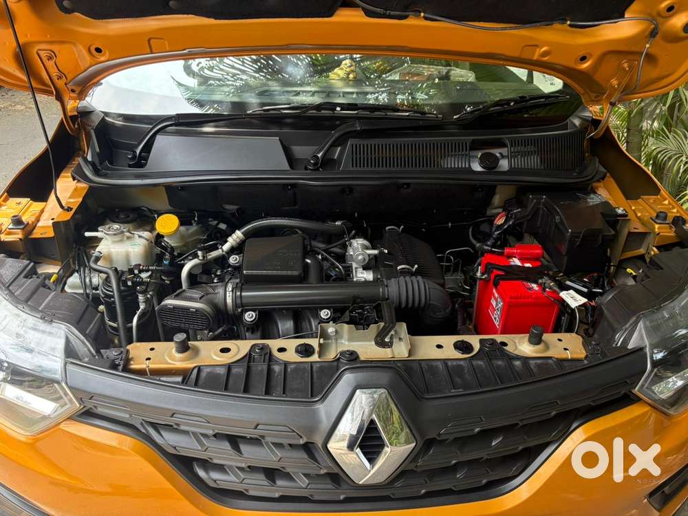 Renault Triber Rxl, 2022, Petrol