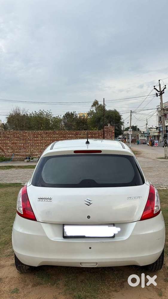 Maruti Suzuki Swift 2016 Petrol Well Maintained