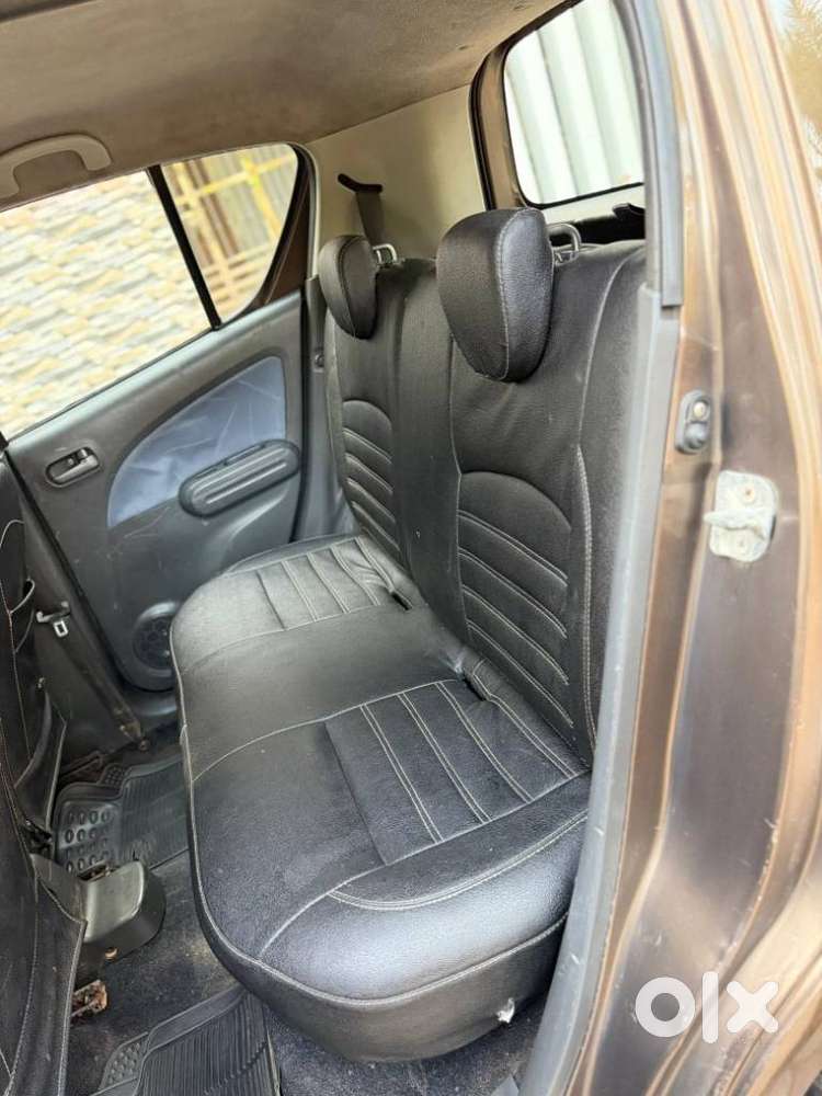 Maruti Suzuki Ritz Vxi, 2010, Petrol