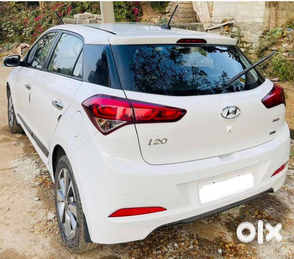 Hyundai I20 Asta O 1.2 Key Less Top Varient