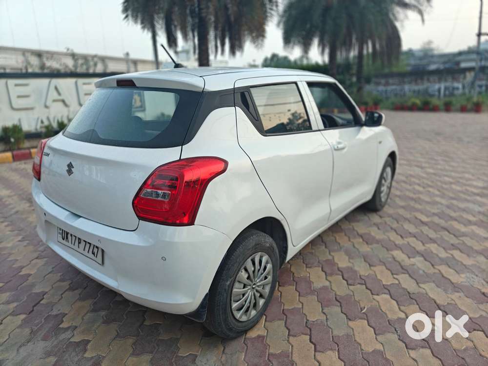Maruti Suzuki Swift Lxi Option, 2021