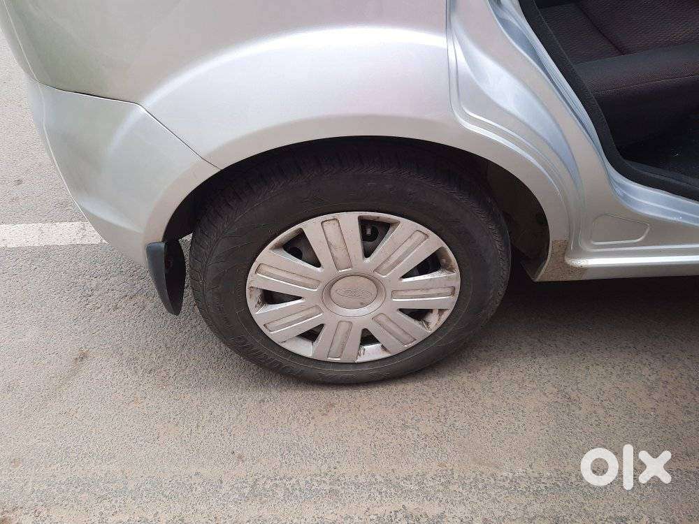 Ford Figo Petrol Titanium, 2010, Petrol
