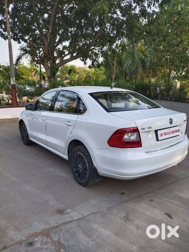 Skoda Rapid 2013-2016 1.5 Tdi At Ambition Plus, 2015, Diesel