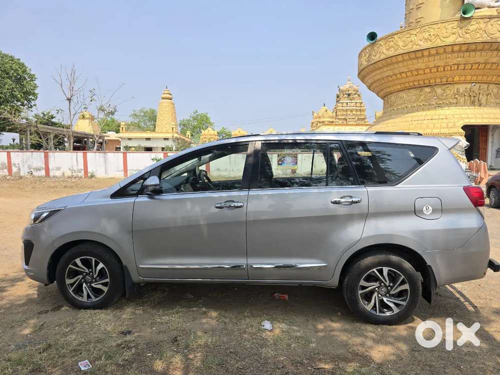 Innova Crysta Gx At Diesel Bs6