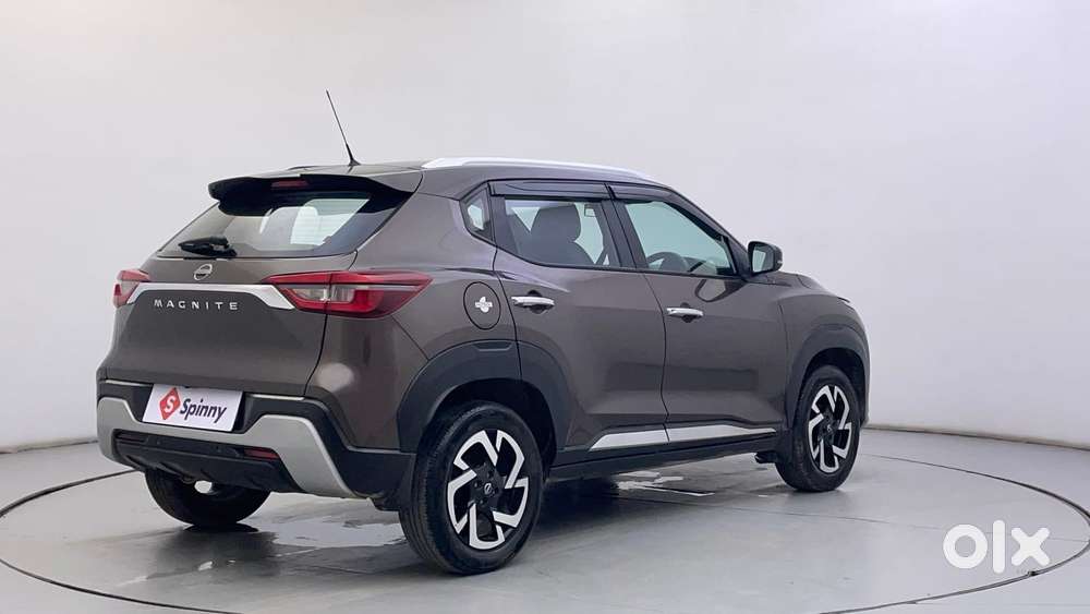 Nissan Magnite 1.0 Xv, 2021, Petrol