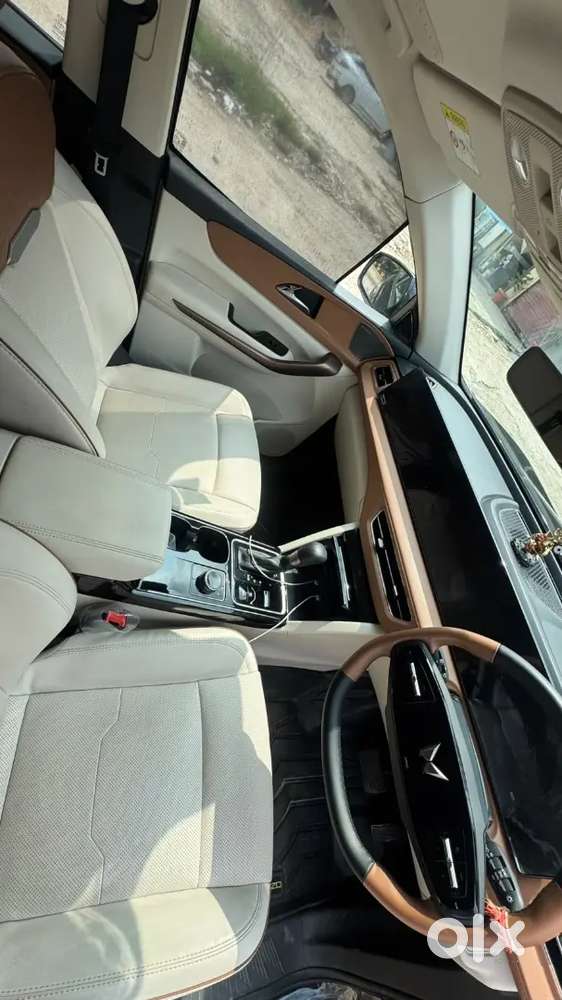 Mahindra Xuv 7xo Petrol 2026