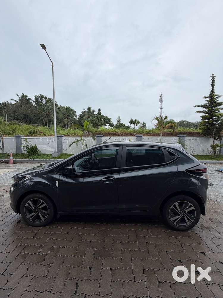 Tata Altroz Petrol 2020