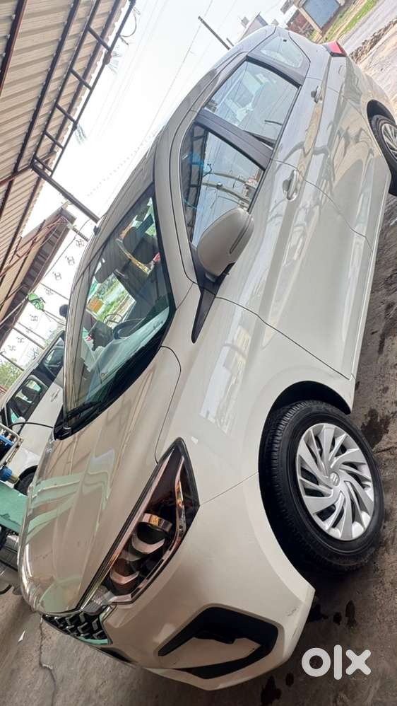 Maruti Suzuki Ertiga 2026 Cng & Hybrids 22000 Km Driven